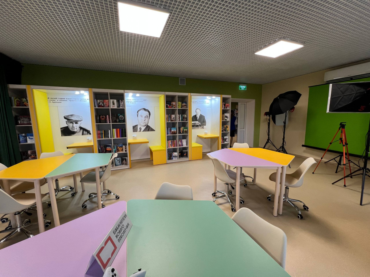 В поселке Воскресенское после оборудования по модельному стандарту открылась центральная библиотека