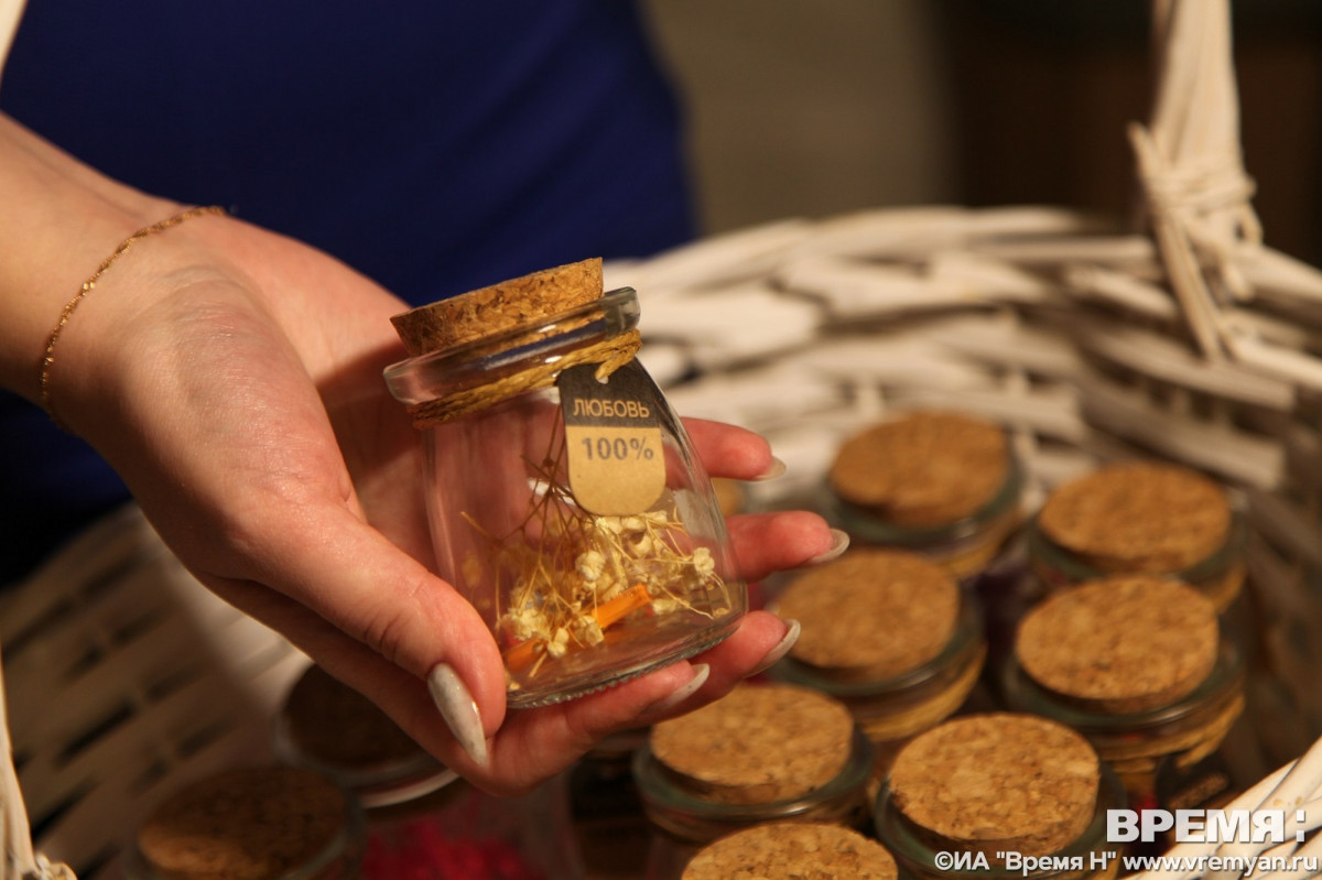 Нумеролог Астратова рассказала, как выбрать дату свадьбы в декабре для создания крепкой семьи