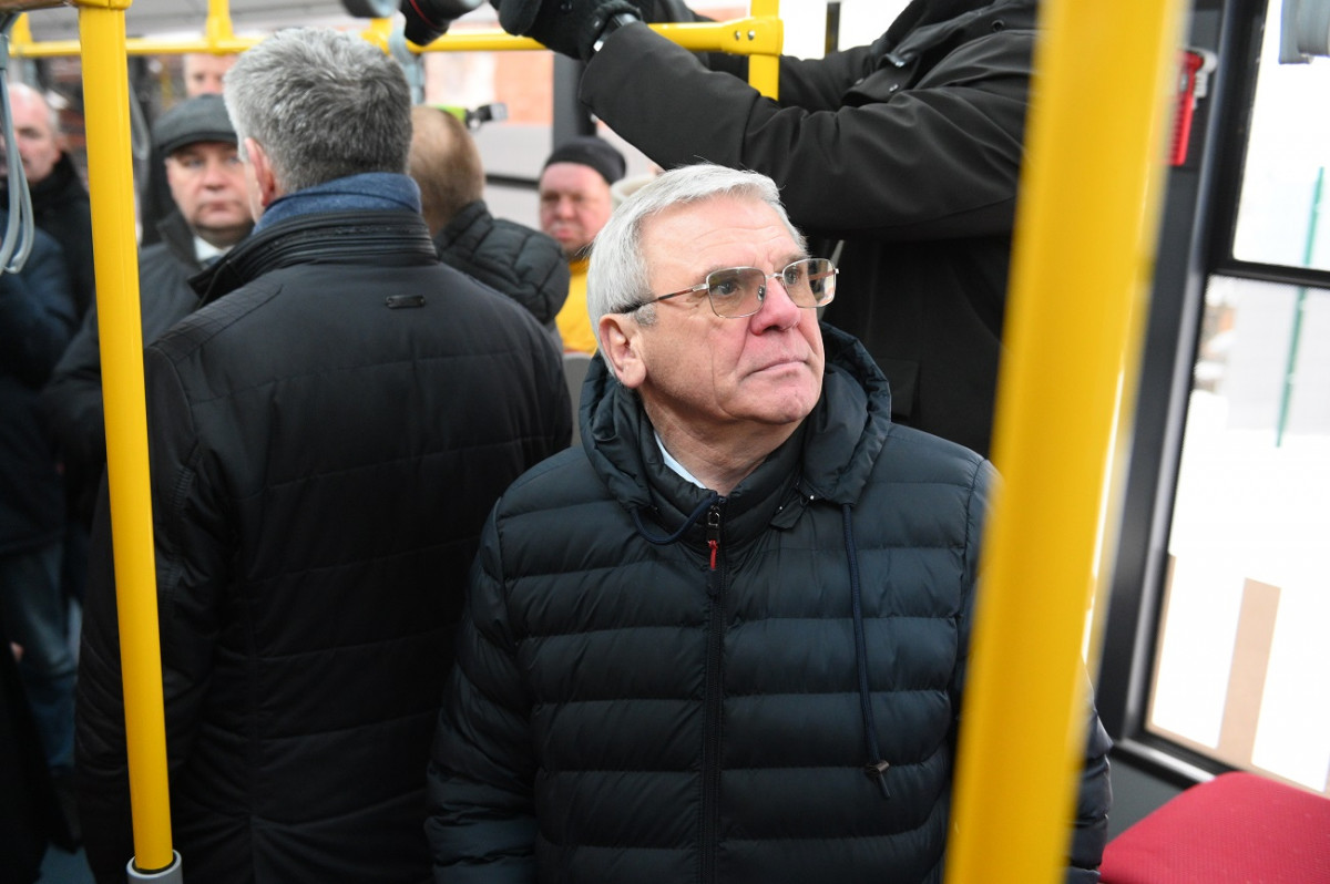 Люлин посоветовал начинающим политикам выходить из теплых кабинетов