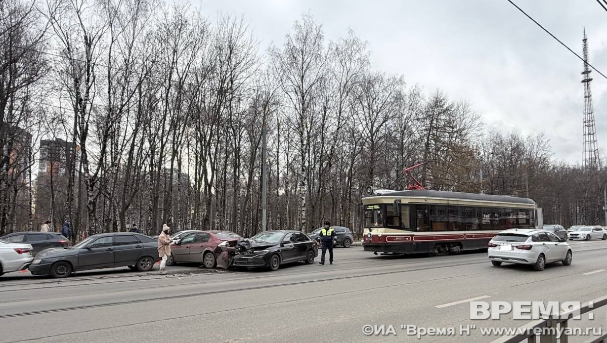 Стали известны подробности массового ДТП на улице Белинского