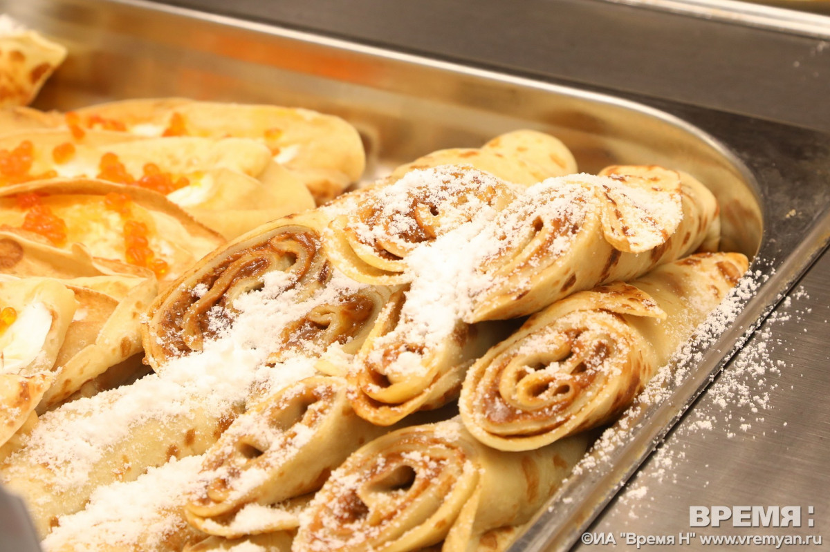 Оладьи-сэндвичи с вареной сгущенкой появились в нижегородских школах