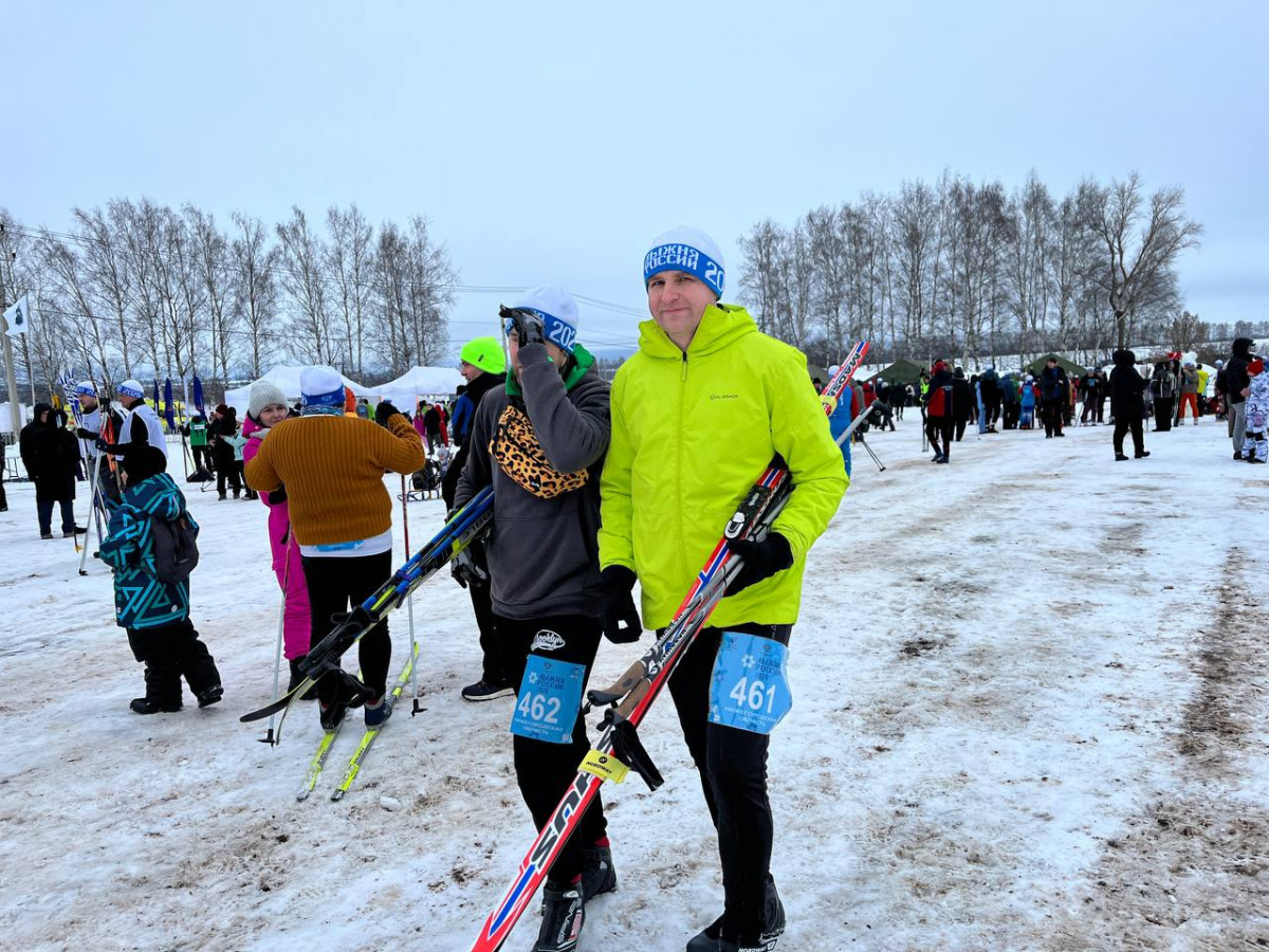 photo_5226807571413406827_y