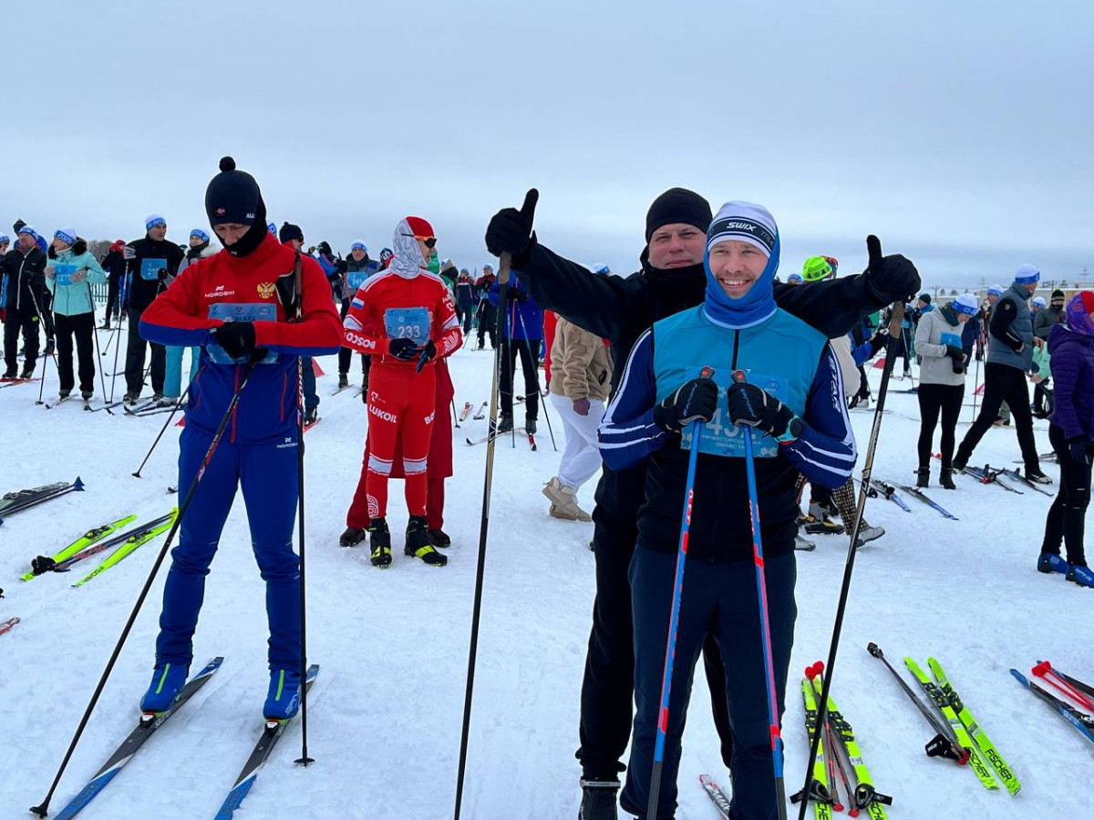 photo_5226807571413406832_y