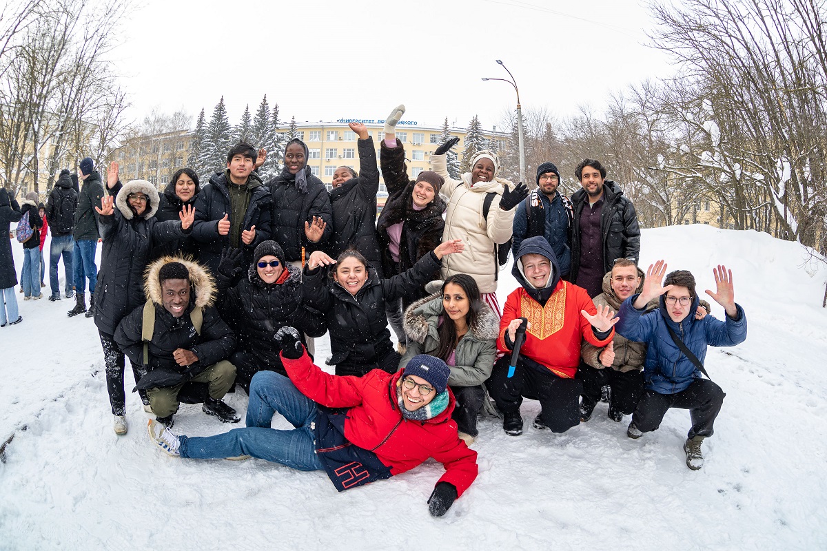 Интернациональная «Масленица в ННГУ» объединила более 400 участников