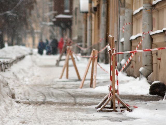 Рухнувшая глыба льда убила пенсионерку в Нижнем Новгороде