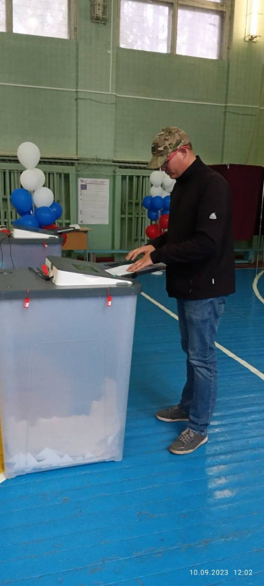 Представители Штаба Захара Прилепина и резиденты «Центра Пешков» проголосовали на выборах губернатора Нижегородской области